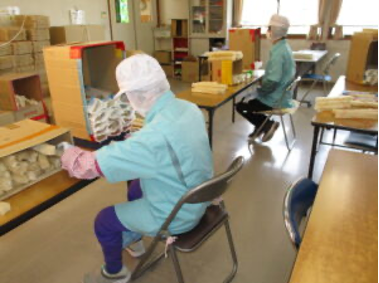 寒天の袋詰め